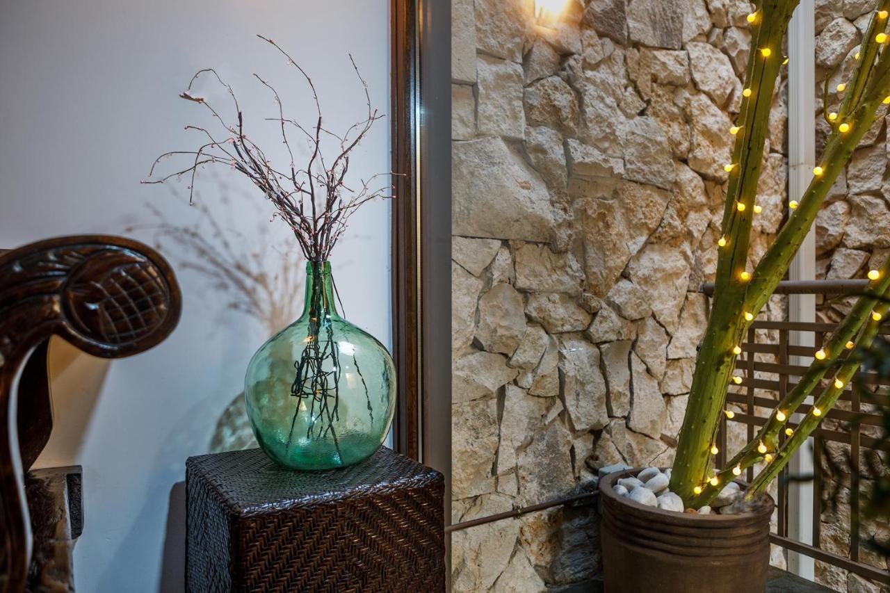Eco Boutique & Capitulo Trece - Adults Only Hotel