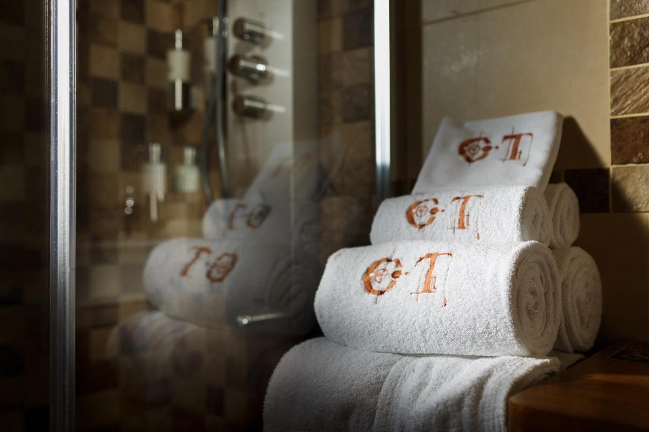Eco Boutique & Capitulo Trece - Adults Only Maderuelo